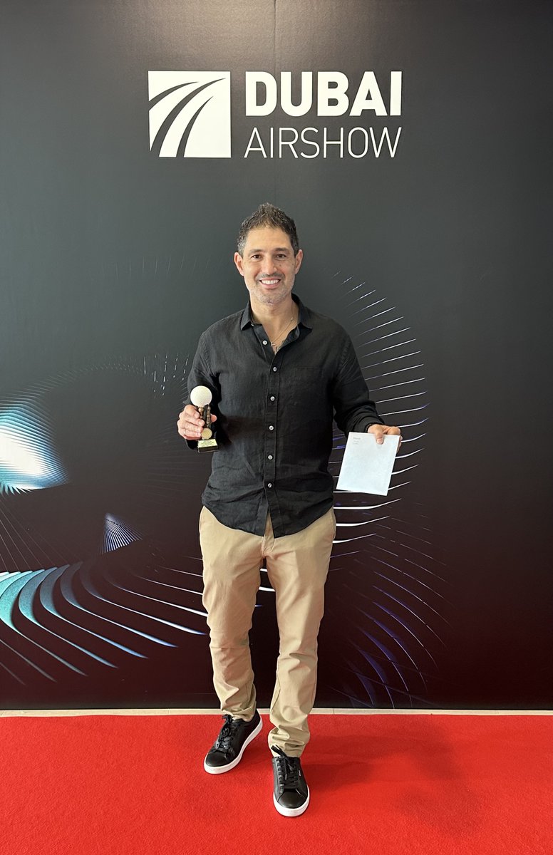 MDS_Global's tweet photo. 🏌️‍♂️ Big congrats to our very own Joe Hajjar for securing second place at the Dubai Airshow Golf Tournament! ⛳️ Not only a pro in #engineering but also on the green! 

#MDS #DubaiAirshow #dubaiairshow2023 https://t.co/KeGg5CgOG3
