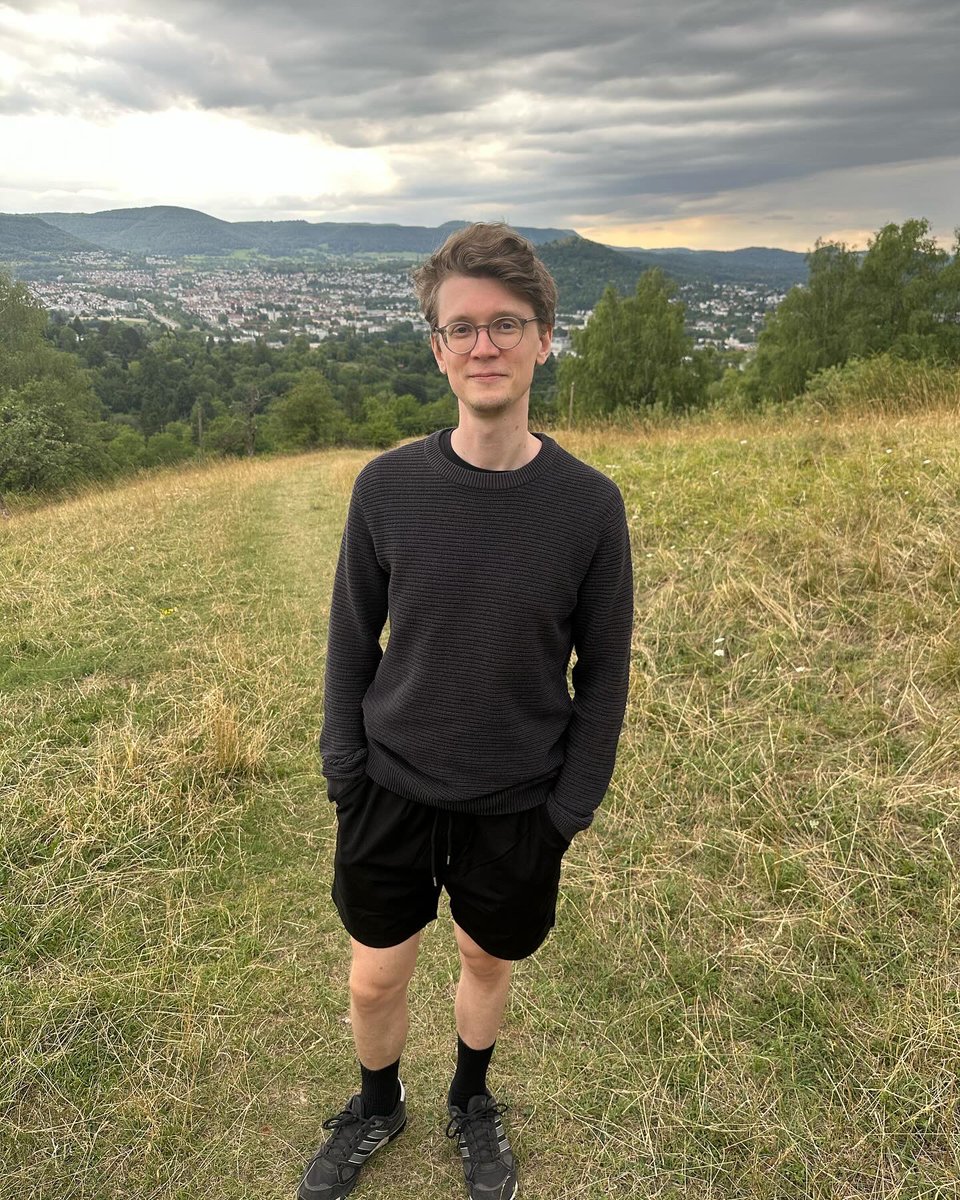 neınzer tweet media