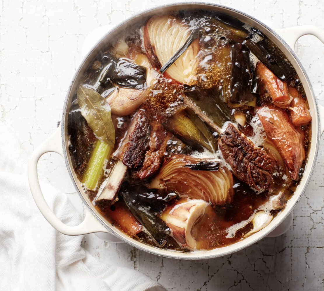 regenranching's tweet photo. Warm soups have been used in Ayurvedic medicine for thousands of years, offering comfort and healing with every sip.

Here's 8 steps to amazing bone broth: https://t.co/zjjaQDDvbD