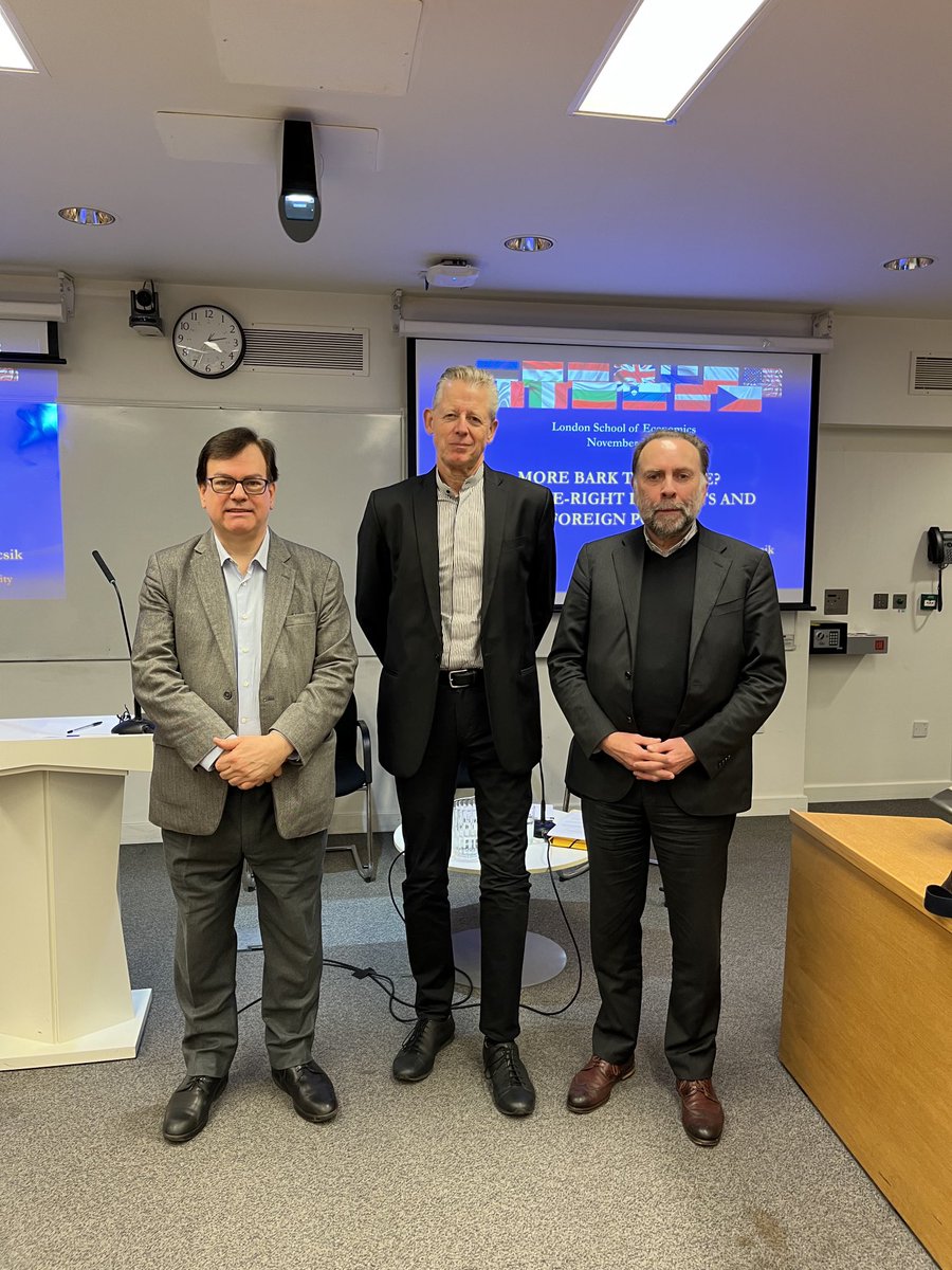 MartinWestlake's tweet photo. #AndrewMoravcsik at the #EuropeanInstitute at the #LSE on the impact or not of right wing populists in #Europe. https://t.co/4yyy5BcqmJ