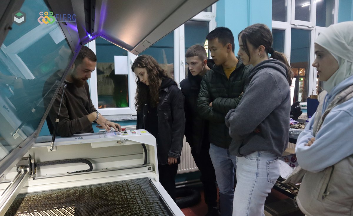 KCSSQKSS's tweet photo. We are proud of the work that BONEVET Foundation Mitrovica is doing with “MultiTechCraft” project, teaching young people how to work with laser cutting to develop employability skills. This is part of #FIERCproject, implemented w/ @NSIMitrovica &amp; supported by @GermanAmbKOS. https://t.co/aIVoFsa0w1