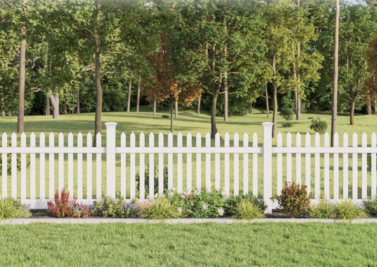 This classic #Primrose Fence by #ActiveYards is the perfect addition to any home! 😍

#RusticraftFence #fence #fencing #WaynePA #MainLine #MainLineToday #MainLinePA #landscape #backyard #homeimprovements