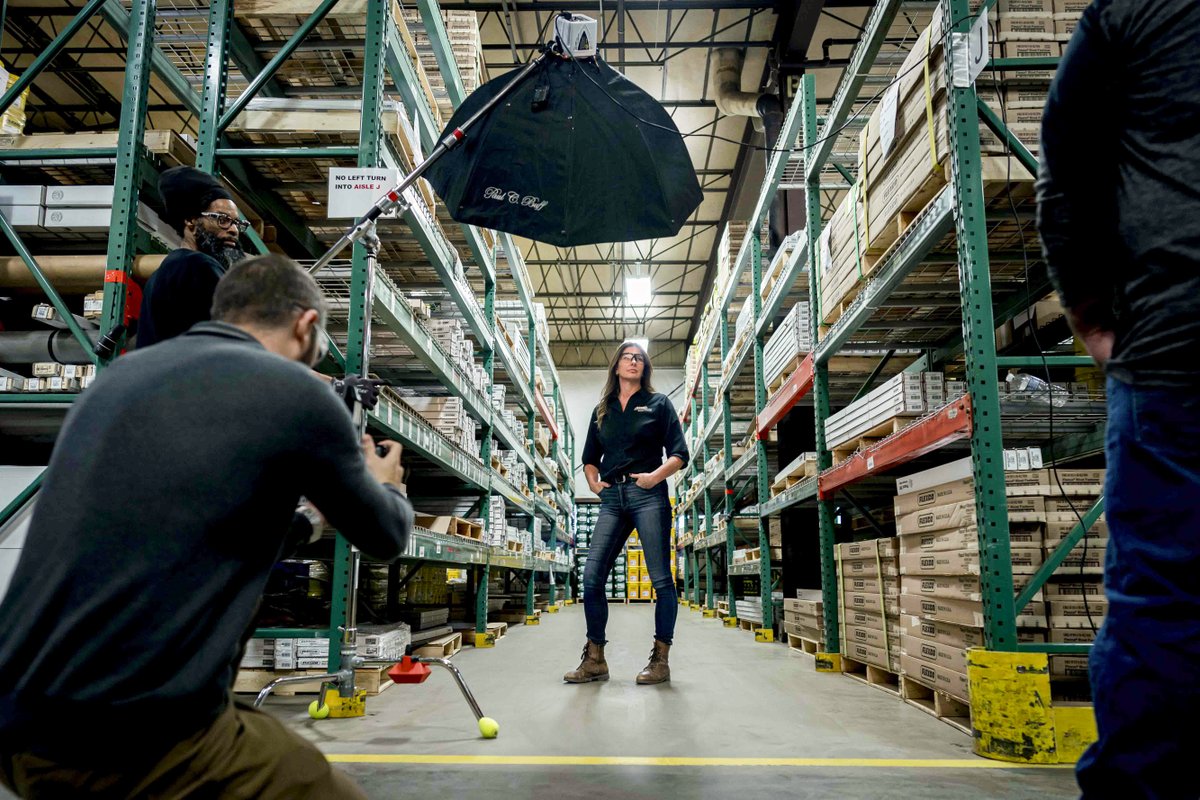 we_are_axiom_'s tweet photo. Here's some more sneaky BTS from our recent Flexco photo shoot. Hero shots FOR THE WIN! 
#bts #marketing #marketingonline #marketingideas #marketingdigital #media #chicago #digitalmarketing #digitalmarketingagency #chicagomarketing #wheaton #wheatonmarketing #herobrandimagery https://t.co/IXmoOXbSsr