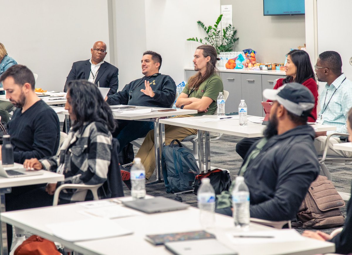 AgLaunch's tweet photo. We just wrapped up another amazing challenge week with some of the brightest minds in ag! It was so inspiring to see all the startups in the space innovating and striving to solve real-world problems.
#Aglaunch #agriculture #agtech https://t.co/LLOEJW3dii