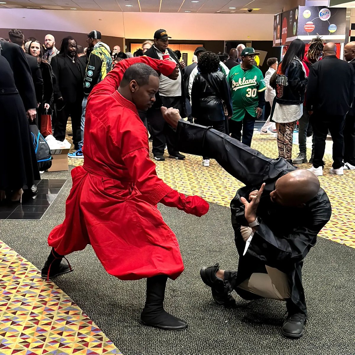 Defmas Jonathan tweet media