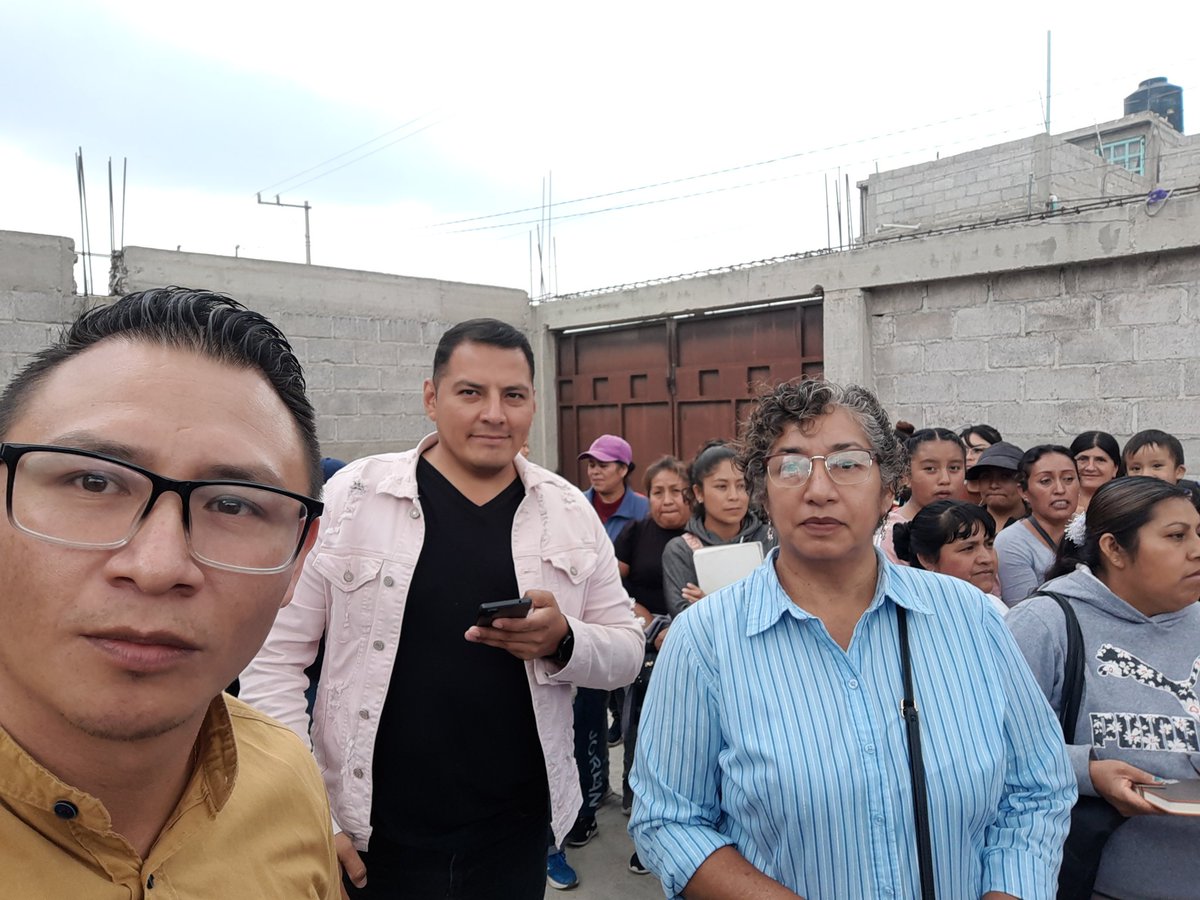 Antonio_Quia_Z's tweet photo. #Tezoyuca #Dtt39 #MiMunicipioOrgulloDeGente trabajadora, leal y comprometida con nuestro líder #EquipoADMM
@lili_coronado_A
@MaribelSalmern @Delis_sol https://t.co/qBgwBMozRX