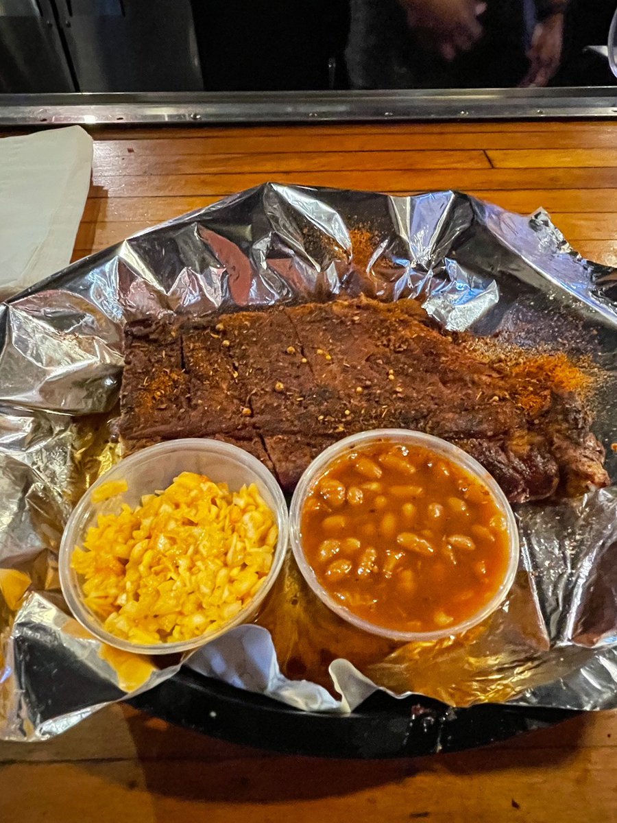 At any Memphis BBQ restaurant, the key to making lip-smacking ribs is to use a dry rub mix! Read more 👉 bit.ly/3A0gOOe #BBQ #Memphis #travel #Barbecue #foodie