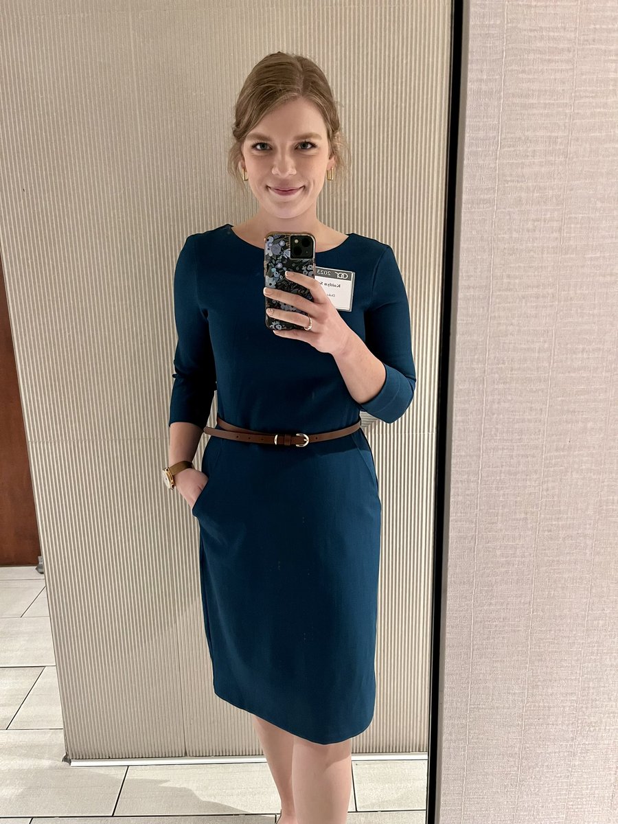 no pink today, but three different people at the conferences have asked when I’m posting my outfit of the day, so I guess I have to give the people what they want and it has POCKETS