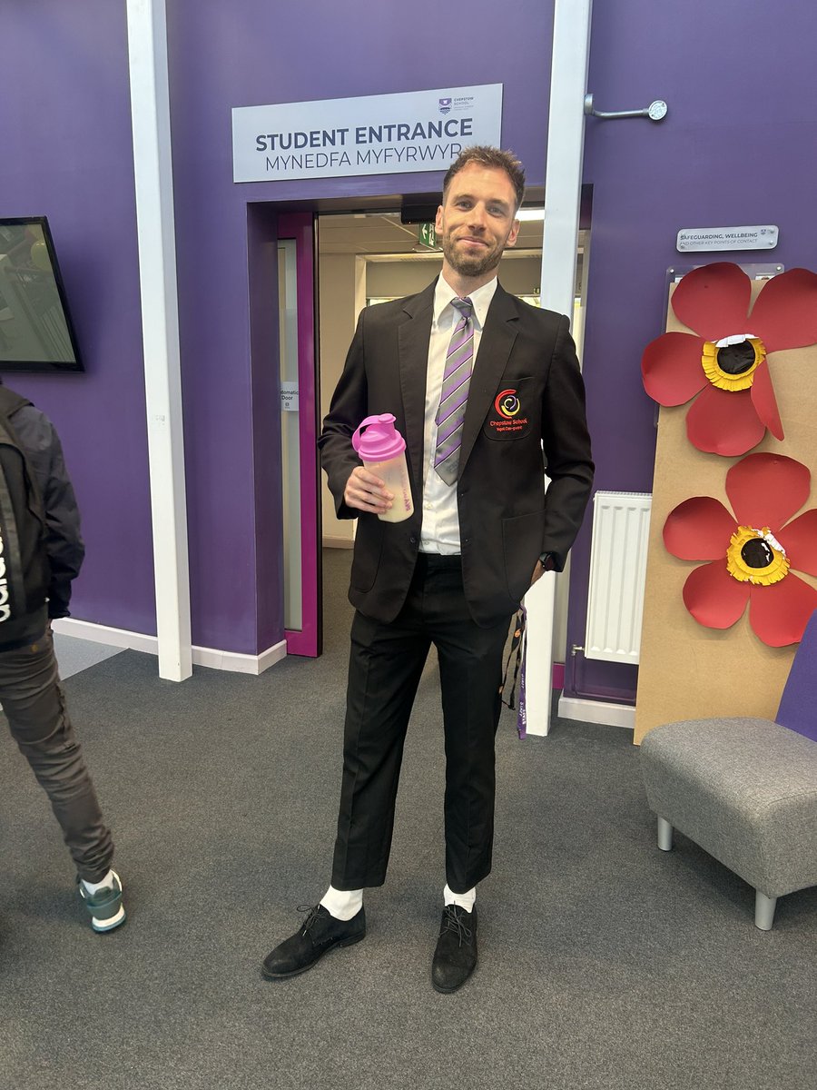 chepstowschool's tweet image. Thank you to all our amazing staff and pupils for supporting and fundraising for @BBC Children in Need! There was so much fun going on all day! #makeovers #raffles #basketball #pingpong