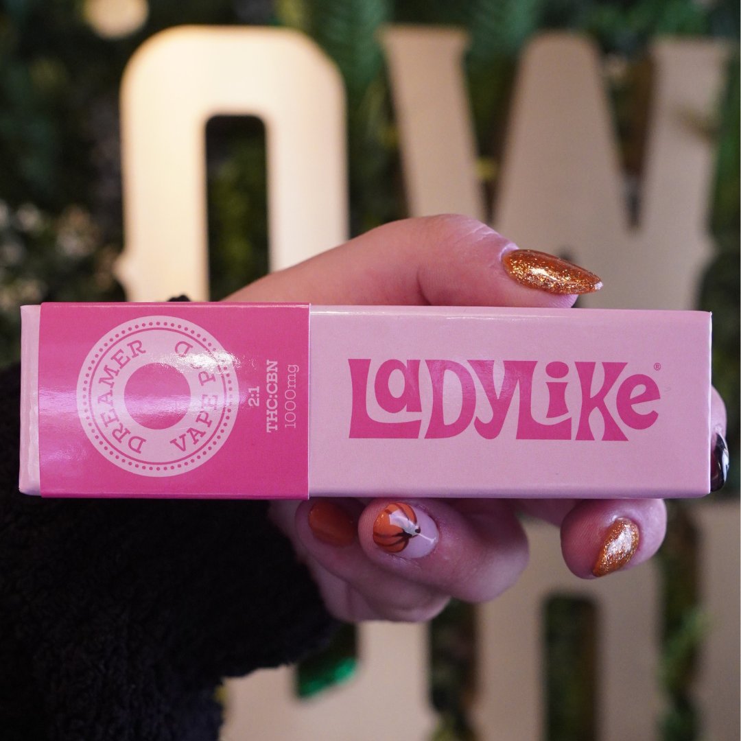 Dinner Lady Vape Flavors A Dinner Lady Promotional Girl Vapes During The Vape Jam UK 4 At How To Use Ladylike Dinner Lady Vape Flavors A Dinner Lady Promotional Girl Vapes During The Vape Jam UK 4 At How To Use Ladylike