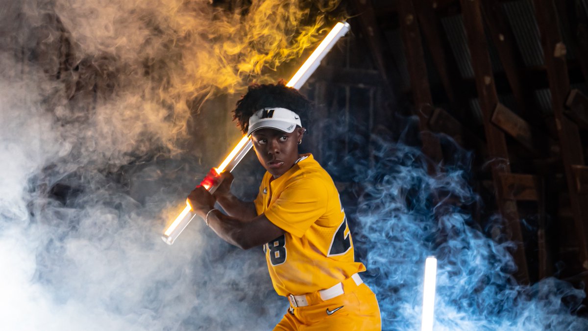 We do it 𝙙𝙞𝙛𝙛𝙚𝙧𝙚𝙣𝙩 at the ZOU!! #OwnIt #MIZ 🐯🥎