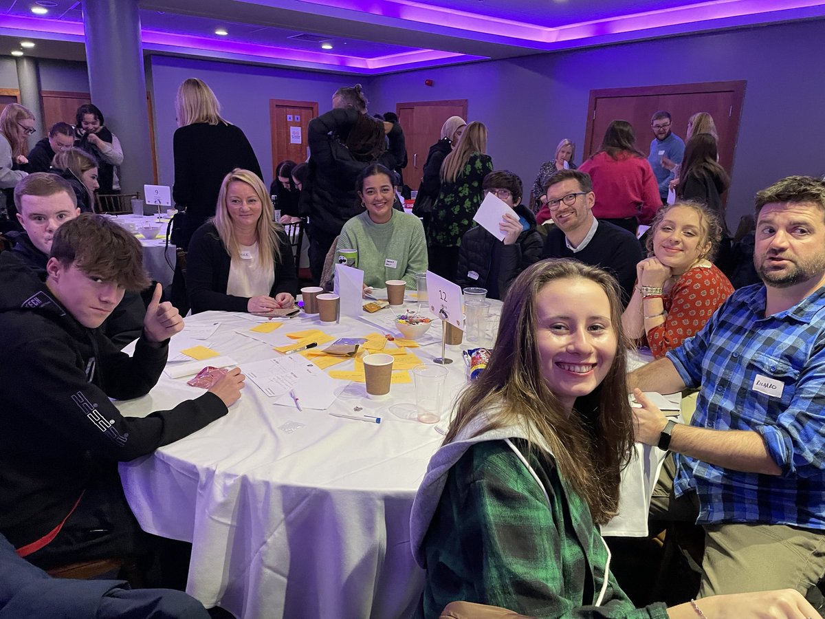 dotferg's tweet photo. Another exciting afternoon with pupils meeting their mentors at the Career Ready Launch Event  #mentoringisgo @knoxacademy @CareerReadyUK https://t.co/Auu10AsOcM
