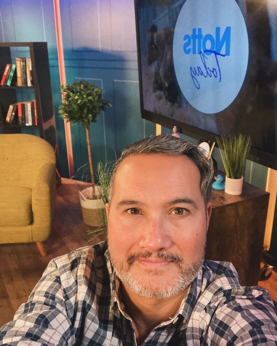 NotSoDaddyCool's tweet photo. Today’s the day of wearing many 🧢👒🎩

Voice over this morning 🎙️🎙️

On Notts TV from 5:30pm on #NottsToday (Get Well Soon Emma C) 🤗🤗🤗

And then down at #thebay tonight for Nottingham Rugby vs Ealing Trailfinders Rugby Club 🎙️🎤🎙️

#voiceactor #tvpresenter #matchannouncer https://t.co/ZVT2X5hCEi