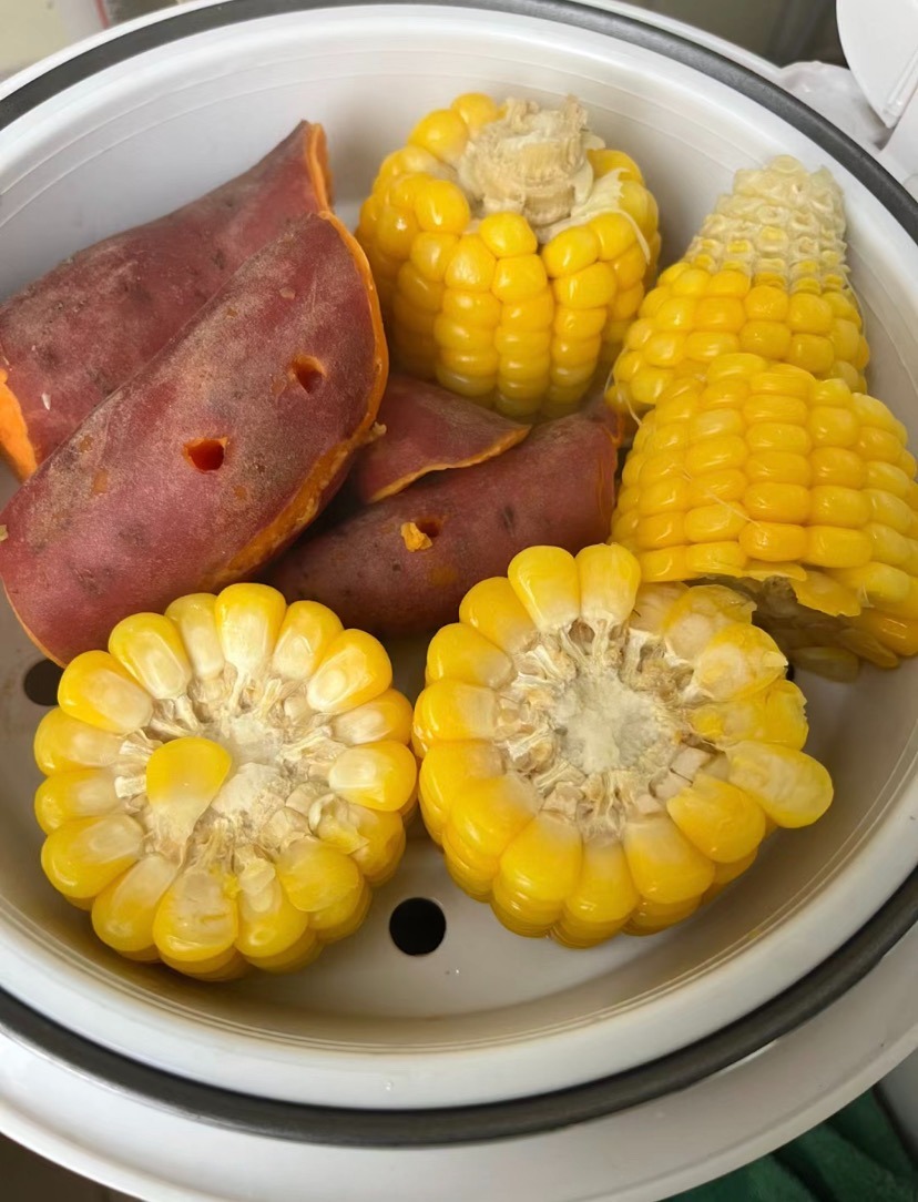 Good morning❤️
Today, your business is fine. May you pass the time of the day with smiles.
#breakfast