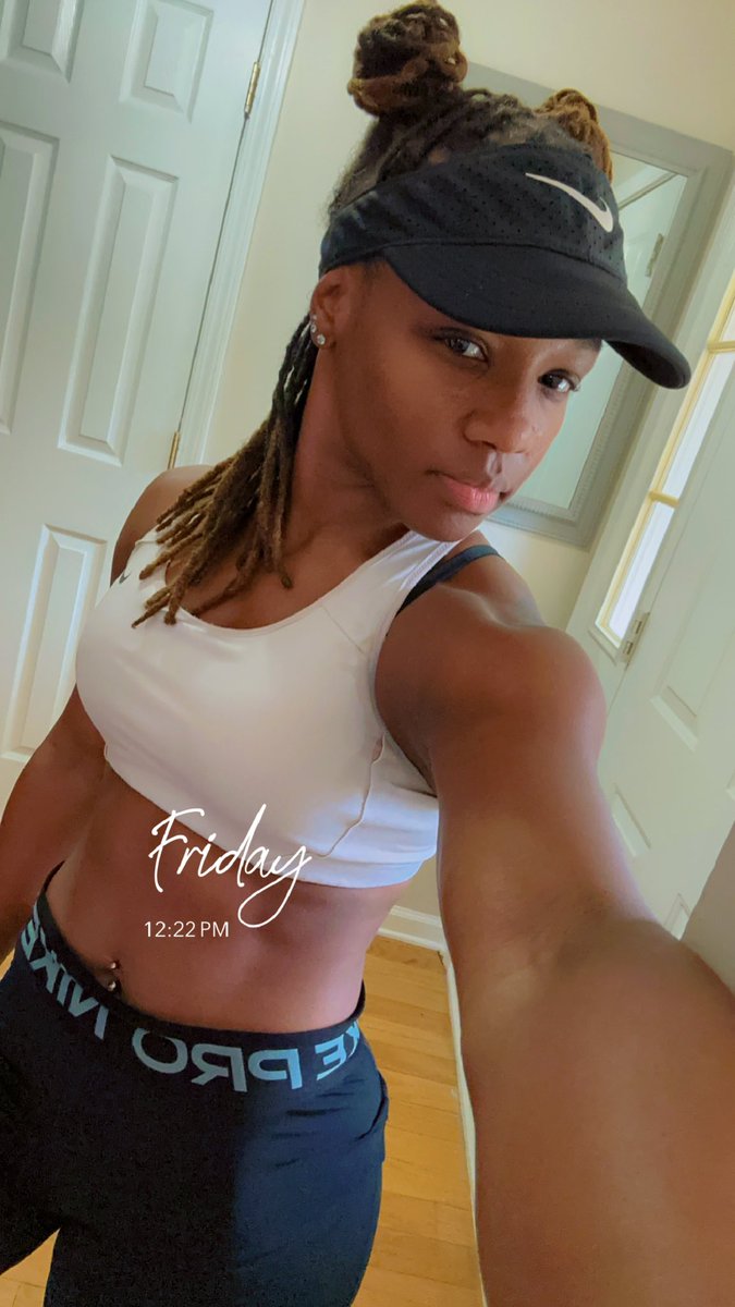 themasterbody's tweet image. I see the new quote rolling out is that the girlies are, “standing on business and softness…”

Blending business with a touch of softness and grace. 

It’s a winning combination! #Leggo

#SoundGood #Trendy #Fitness #Cute #WorkItLadies #ImForIt #FitFam #HealthyLife