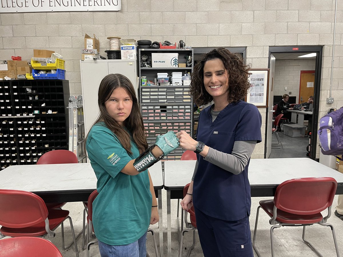 haileys_hand's tweet photo. Anyone know someone who can help with facilitating a meet and greet with Hailey and @alo_oficial? This hand is awesome and it would be nice to show him in person. @F1LasVegas @F1 @A14Management https://t.co/xT8Cl7g3Ba