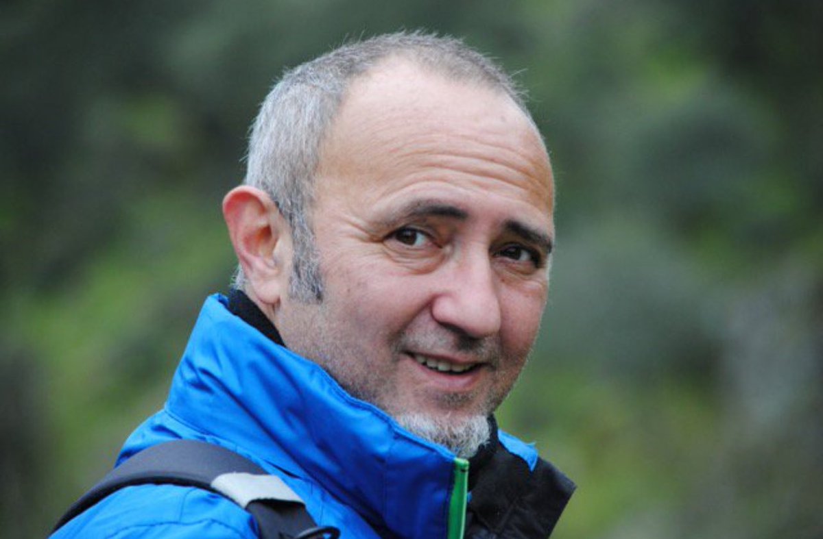 El Cluster del Turismo de Extremadura concederá el Premio a Mejora Empresa Turística a Vicente Pozas Mirón, periodista especializado en turismo, bloguero y fotógrafo de naturaleza.<a href="/clusterturism/">Cluster Turismo Extremadura</a> <a href="/VicentePozas/">Vicente Pozas</a>