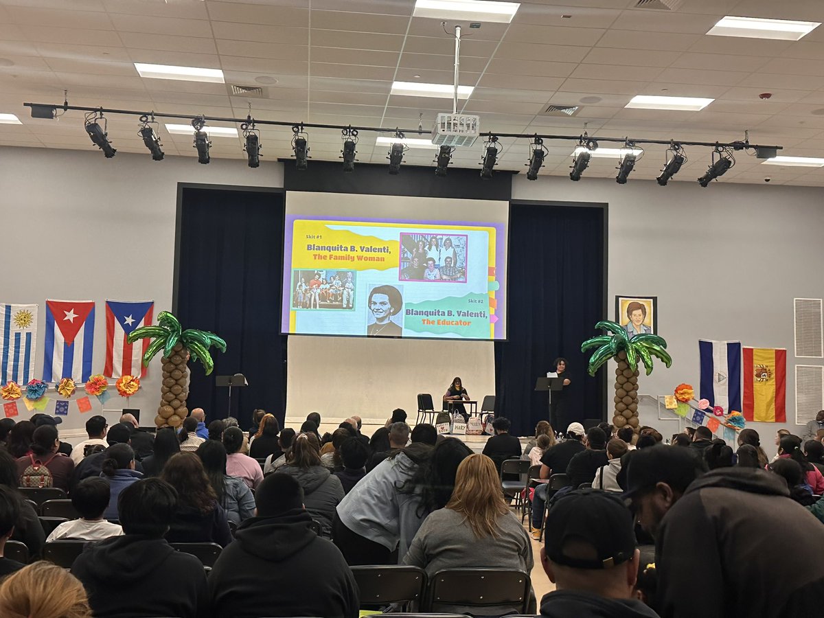 Blanquita B. Valenti Community School tweet media
