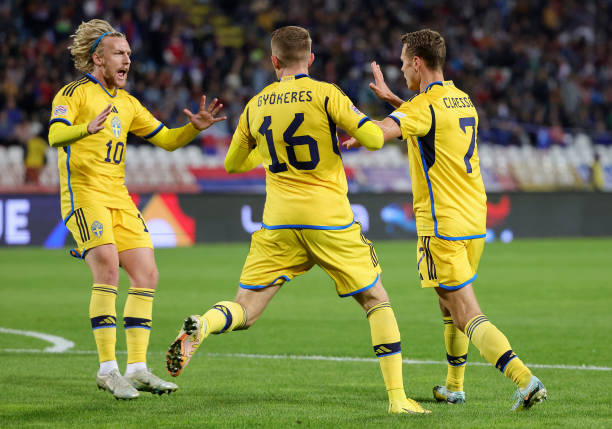 𝐏𝐖𝐈𝐓𝐓𝐄𝐑 𝐋𝐄𝐀𝐆𝐔𝐄 🦁 tweet media