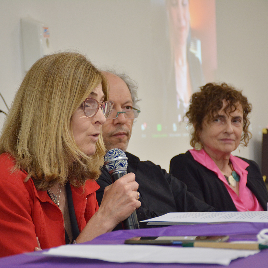 PsicoUNLP's tweet photo. ✍️“Psicoanálisis y Universidad” con la coordinación del Lic. Eduardo Suárez cuenta con las disertaciones de la Mg. Andrea Berger, el Dr. Fabian Schejtman, la Dra. Mariana Gómez y la Dra. Inés Sotelo en el Aula 212 de  #PsicoUNLP y es uno de los últimos paneles del  #CIPSI https://t.co/1G3edgD2Rg