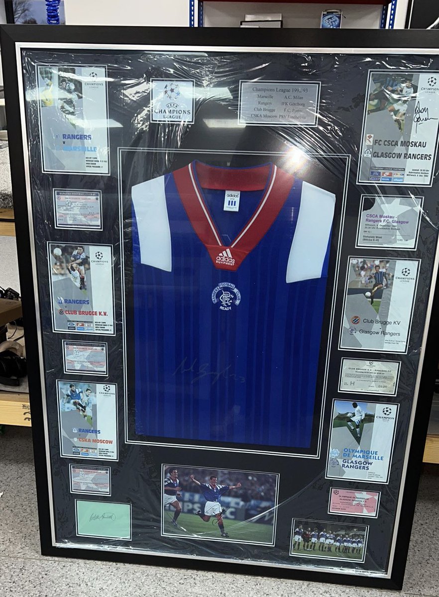 OffToTheMatchI2's tweet photo. I’m in love 😍 

Signed Richard Gough match worn shirt with all the trimmings 🔴⚪️🔵

A real piece of Rangers history 🇬🇧 https://t.co/rrVVuVXpFI