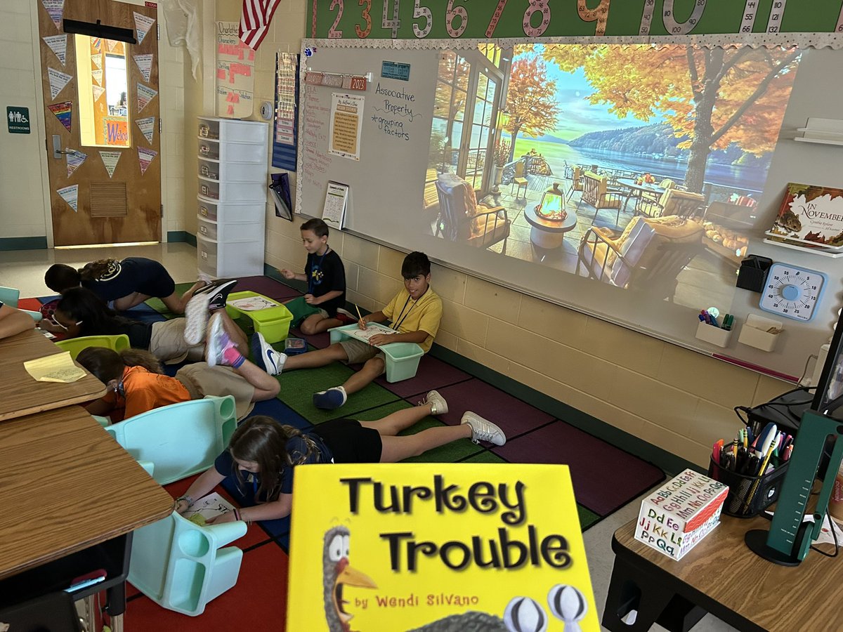 Ms. Hallman tweet media