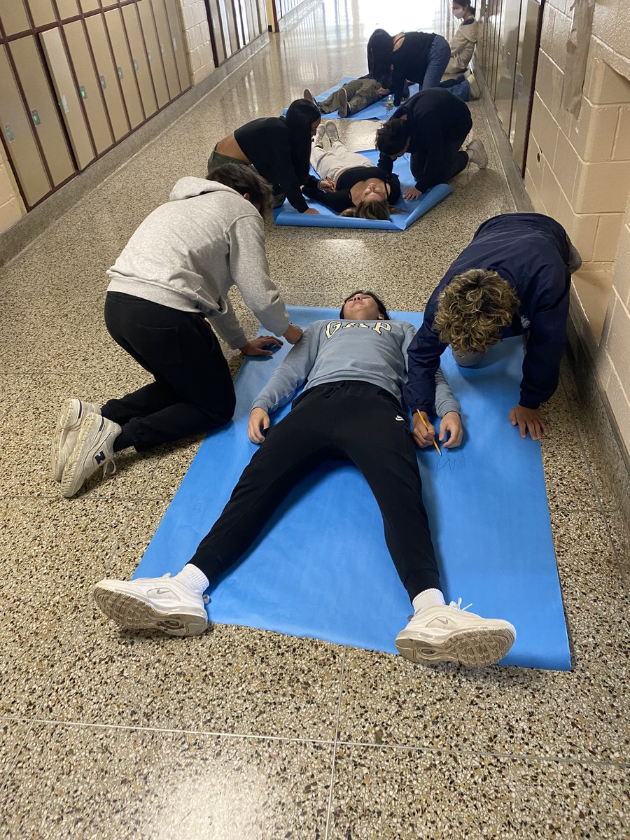 AP Psych students tracing their bodies to outline the major glands of the endocrine system, the hormones they secrete, and how they all communicate in the body 🧠 <a href="/GCSD_HighSchool/">Glen Cove High School</a> <a href="/GCSD_Science/">GCSD_Science</a> #GCpride #activeengagement