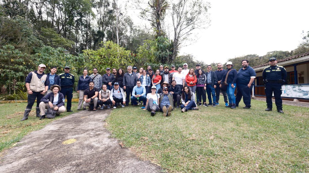 Con visita al Santuario de flora y fauna Otún Quimbaya finaliza el II Encuentro Inter/nal SAT y Catastro Multipropósito realizado por el DNP en Pereira. Estuvieron expertos internacionales, <a href="/igacColombia/">Instituto Geográfico Agustín Codazzi - IGAC</a> <a href="/MinAmbienteCo/">MinAmbiente Colombia</a> <a href="/ParquesOficial/">Parques Nacionales Argentina</a> <a href="/FondoAccion/">Fondo Acción</a> <a href="/Dimarcolombia/">DimarColombia</a> y equipo del DNP.