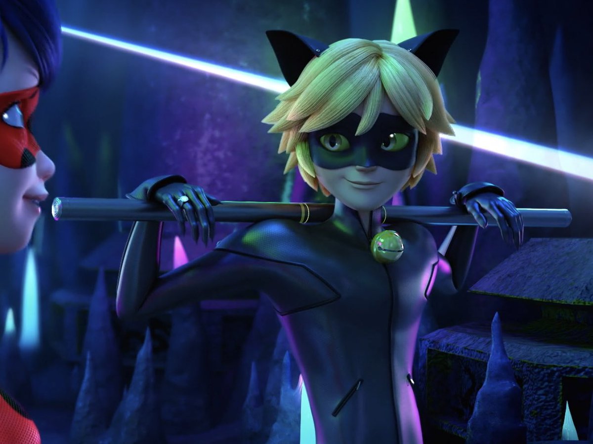 자기 여친 보면 바로 표정 푸는.. 🥺