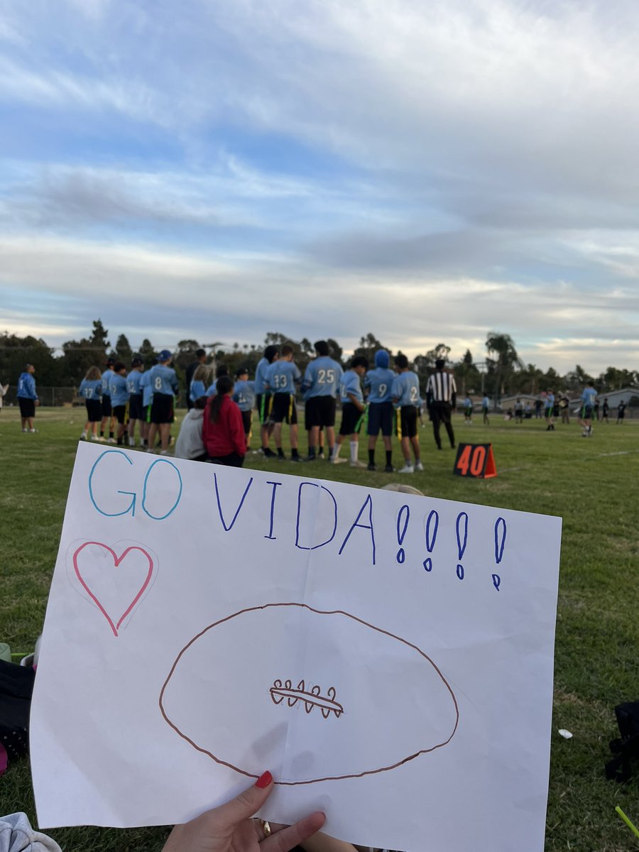 Emma Ford Larsen tweet media