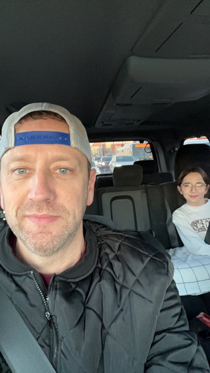 Mr. Vail tweet media