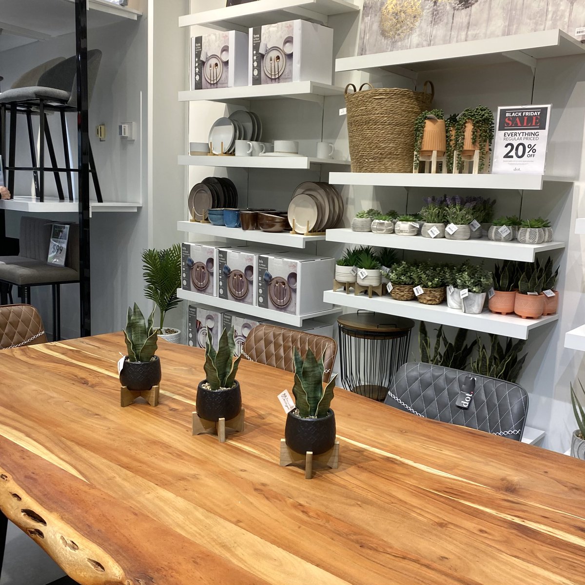 ErinMillsTownCentre tweet media