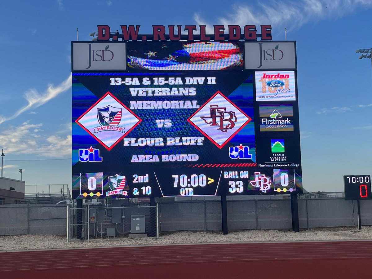 SAVeteransFBall's tweet image. Here. We. Go 

#AreaRound @JISD_ATHLETICS