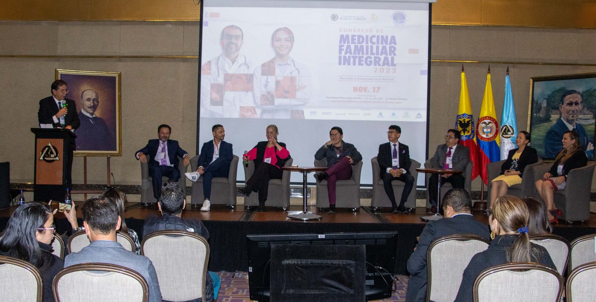 UniCorpas's tweet photo. Nuestros egresados de la Corpas se reúnen en el último evento del Congreso de Medicina Familiar Integral: Conversatorio: “Visión del Médico Familiar Corpista como egresado”.
#CongresoMedicinaFamiliarIntegral https://t.co/mDxXAuykn1