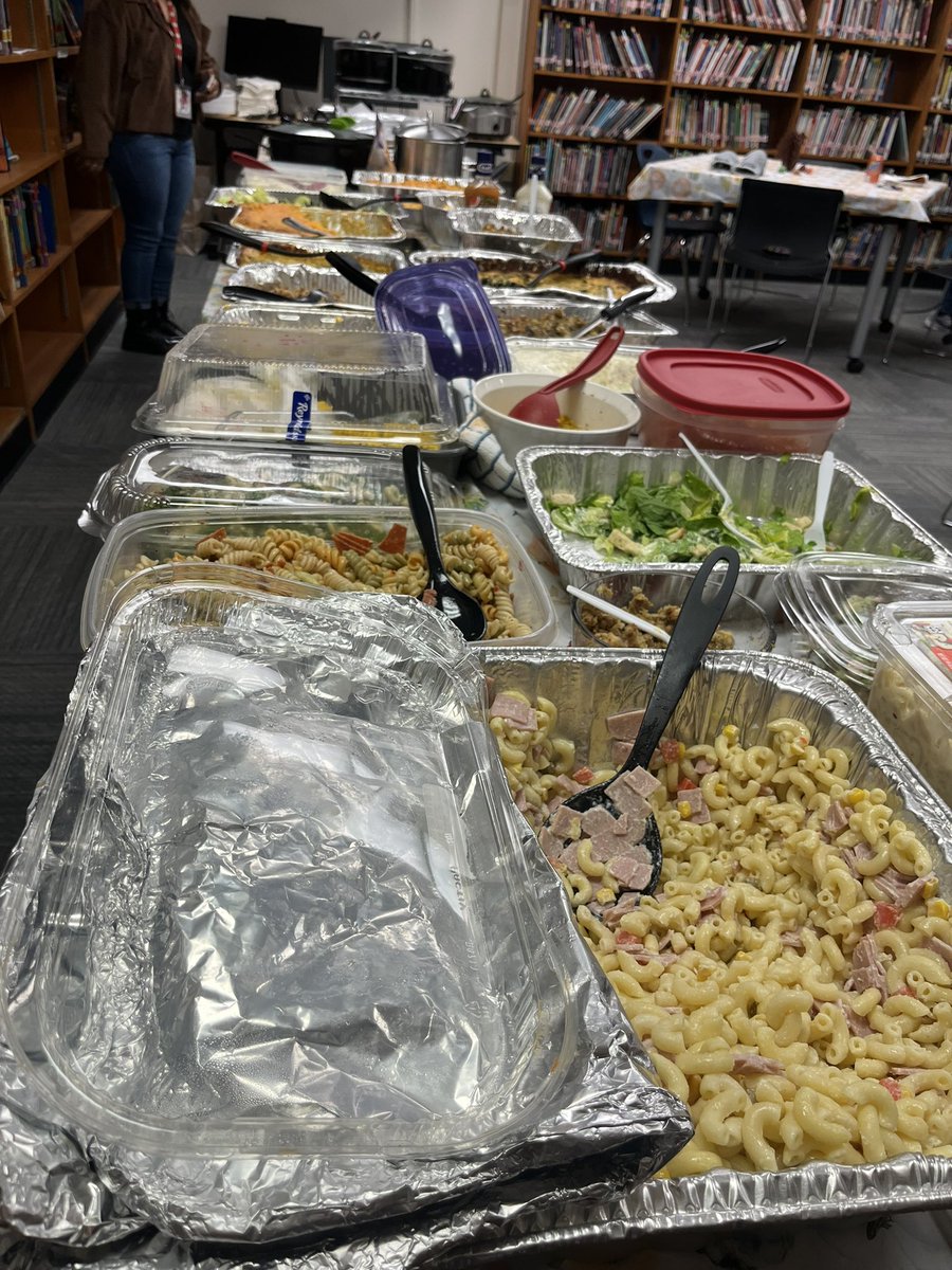 We are so grateful for our amazing @OBanion_Bisons staff!! Always wonderful to see them all enjoying their one hour lunch with great food and company! Closed out the week with great food, laughter, full hearts and bellies! Enjoy the break Bison!🧡💙🦬#thanksgiving2023