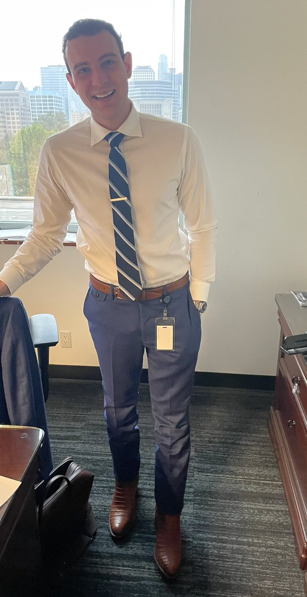 Rebeca Huddle tweet media