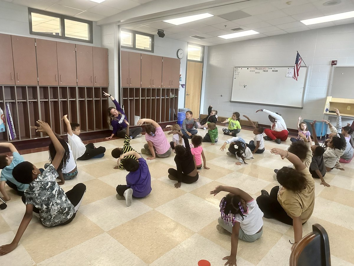 Erika Smith tweet media