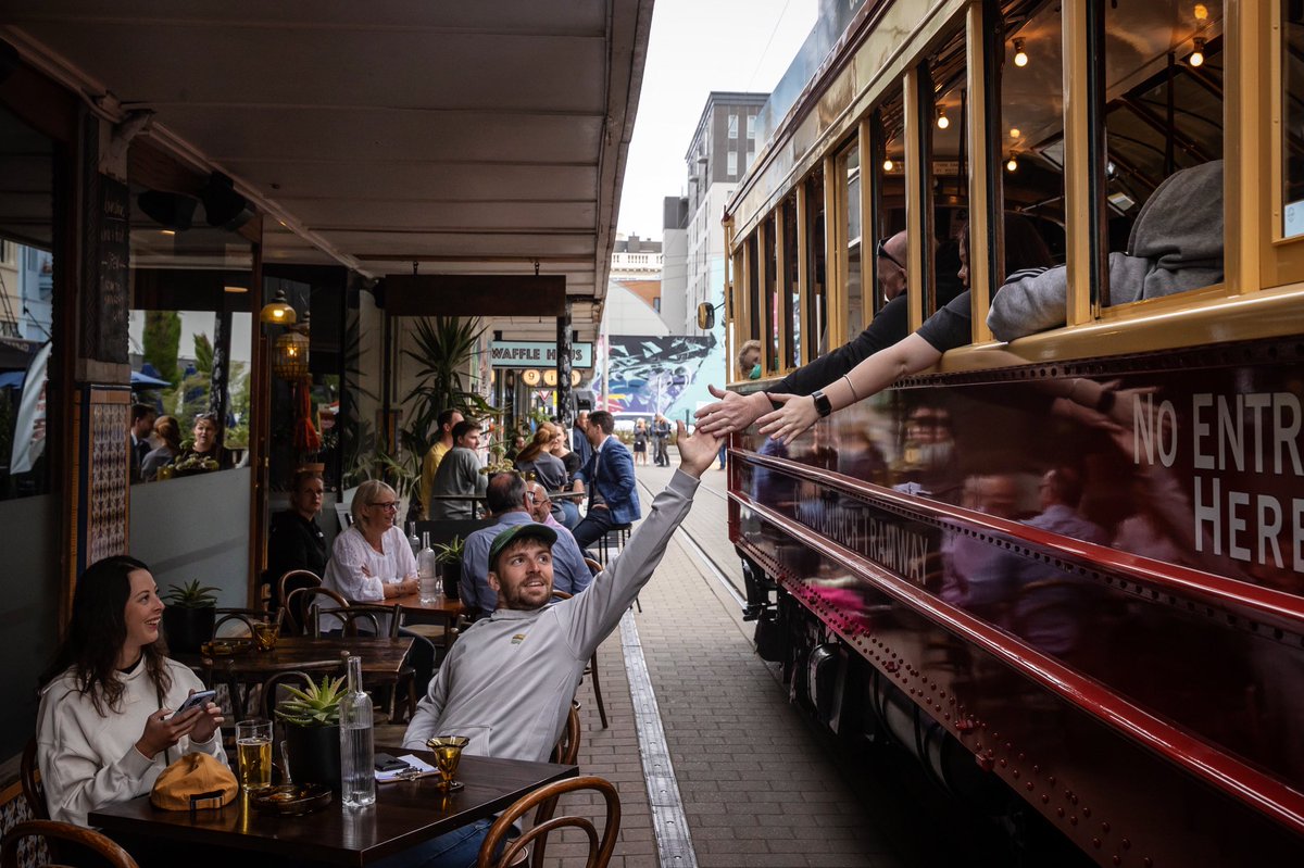 Trams make multiple high fives far quicker and easier.
Recommended.
#chch #nz
