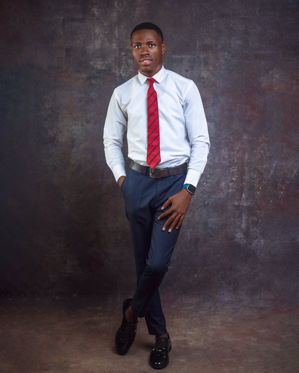 tee_stiickz's tweet photo. B. Eng (Agricultural and Environmental Engineering) bagged!
Wasn’t an Easy Journey but we’re here! 😊❤️
#futa #convocation #grandeza #futaclass’21 https://t.co/feUwDD1ioo