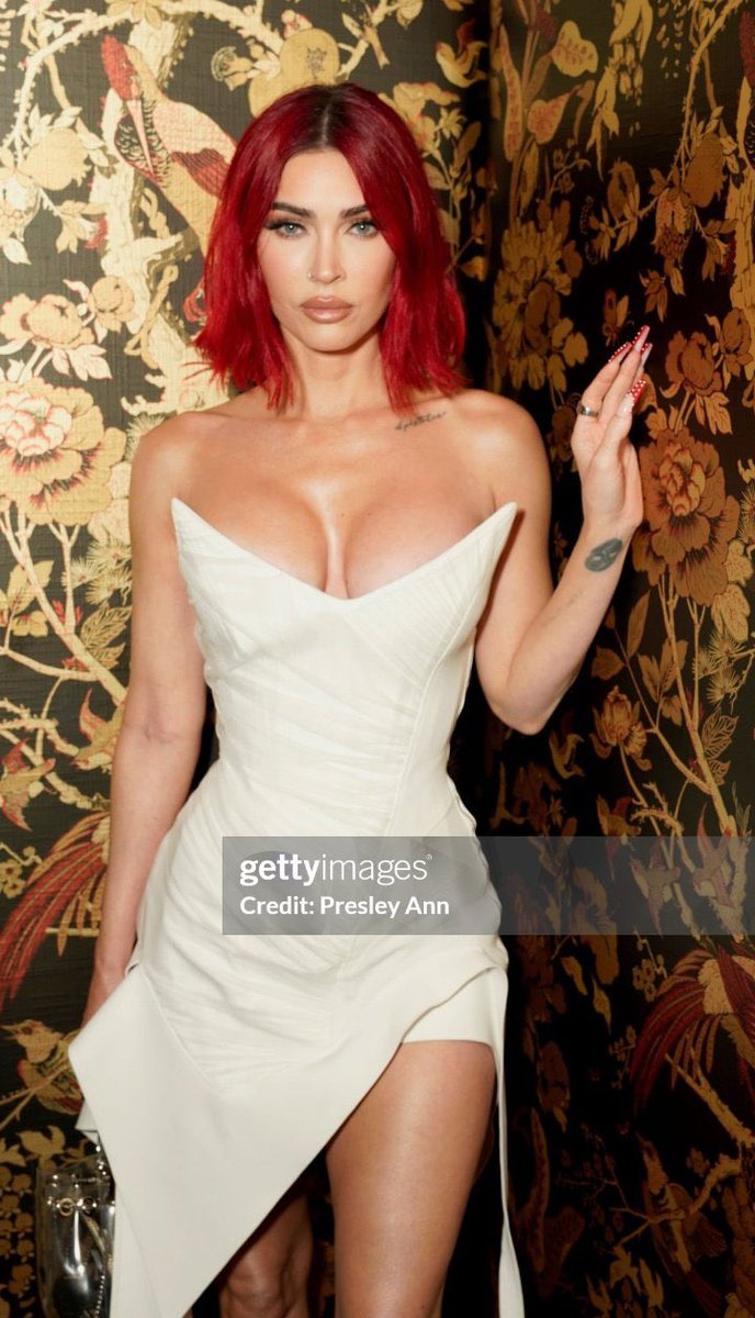 randommeganfox's tweet photo. https://t.co/WqlmNAClu5