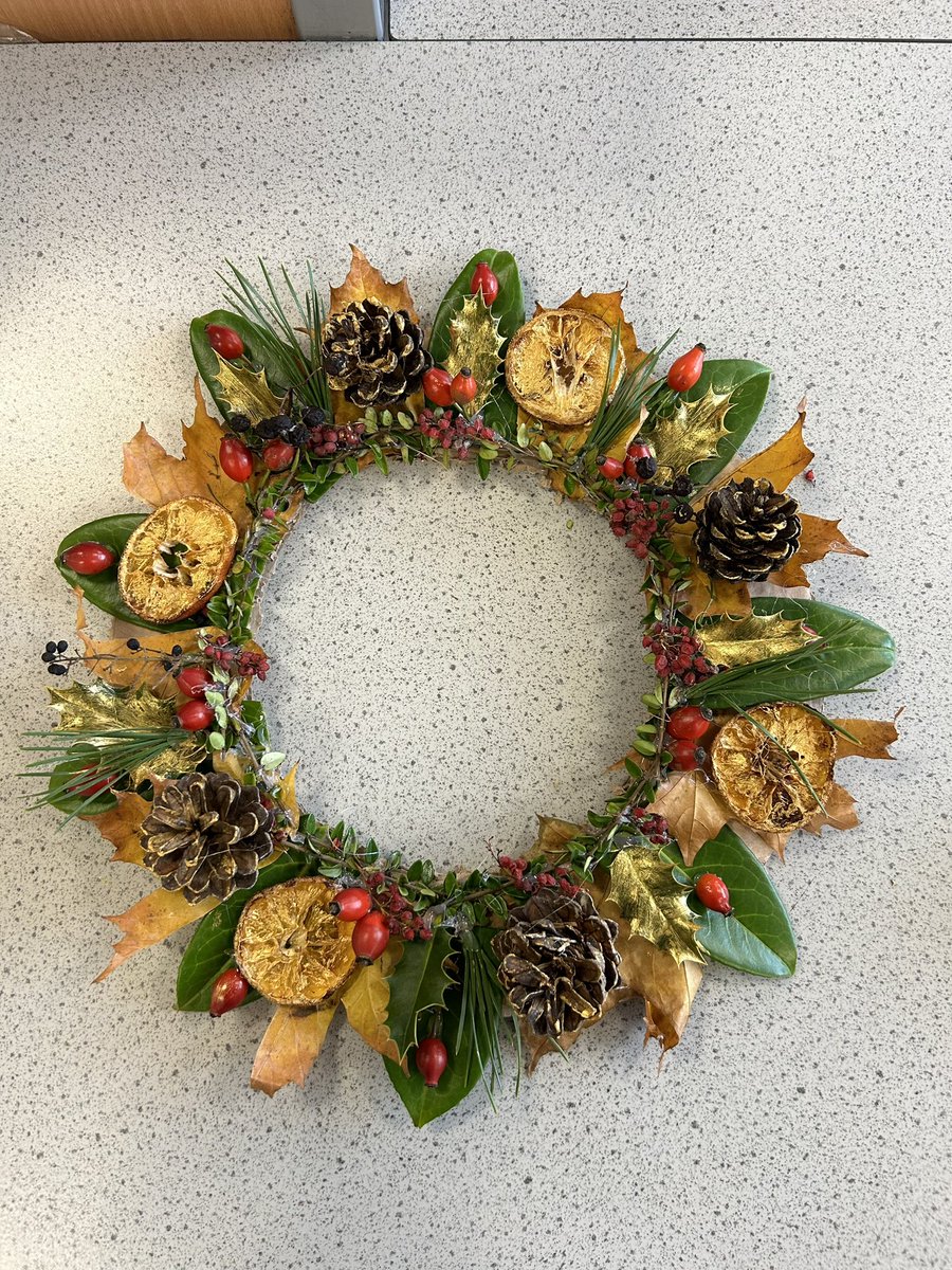 Miss Holliday👩🏻‍🏫 tweet media