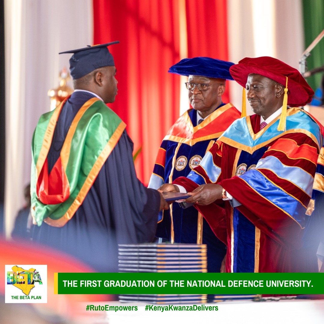 mingyu321000's tweet image. The First graduation of the national Defence University
#RutoEmpowers
Kalenjins
Vaseline
G to G
CS Kithure Kindiki
#FuelTruth
Ksh 800
Black Sea
Kingi
Italy
Salt
Bamburi