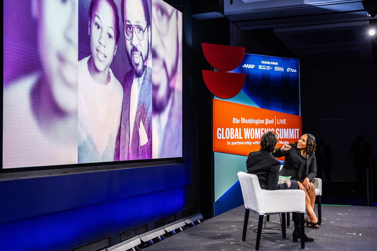 FultonCountyDA's tweet photo. Special thanks to Washington Post Live for this unforgettable experience, and gratitude to my dedicated staff for sharing in this proud moment with me.
#PostLive #FultonCounty #FCDA #FirstWomanDA #IntegrityMatters https://t.co/RmicU4aV18