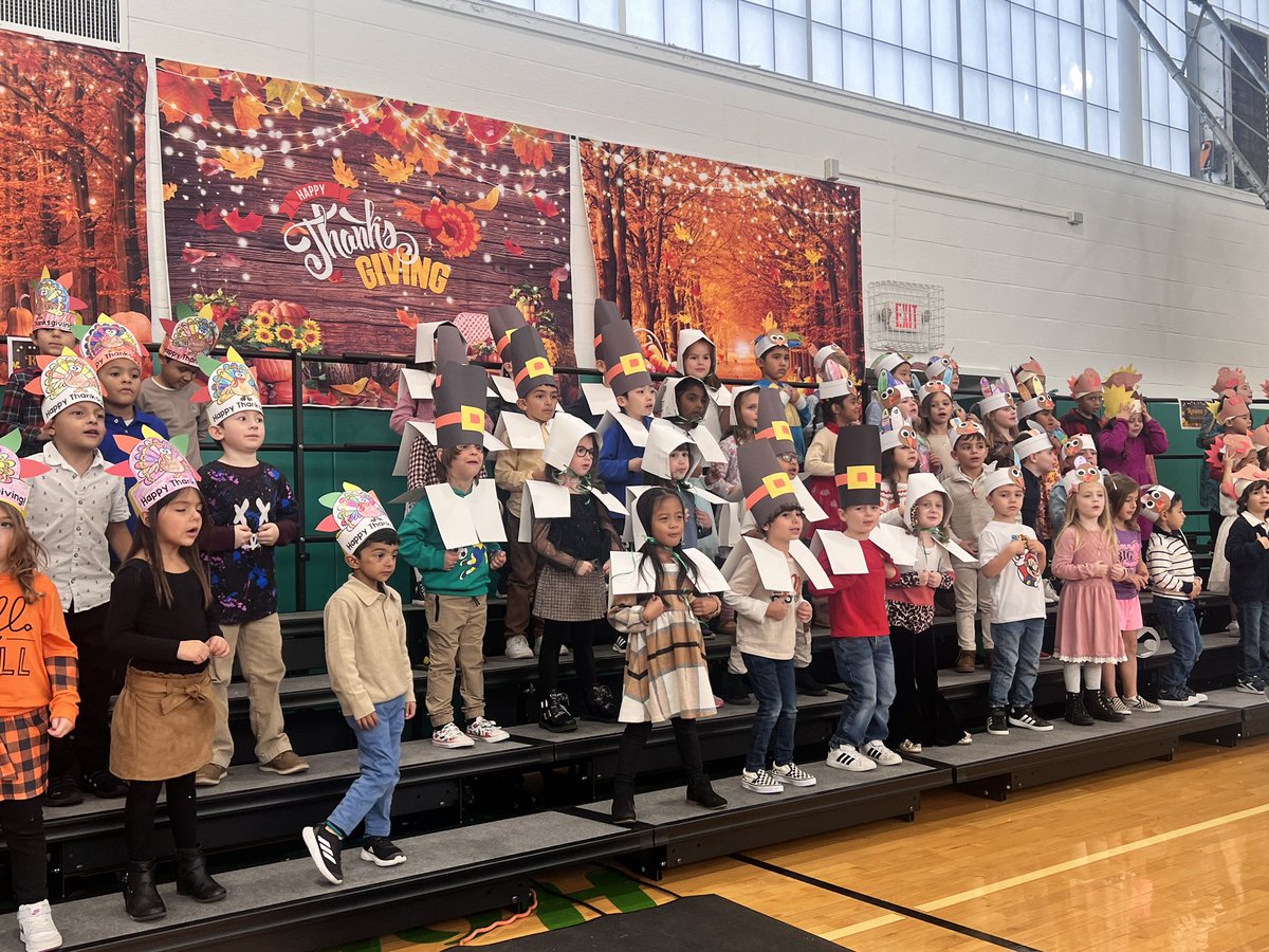 CherryLaneCP1's tweet photo. We have so much to be thankful for at #cherrylane! Our kindergarten students put on an awesome Thanksgiving performance today! https://t.co/etC3geo5RM