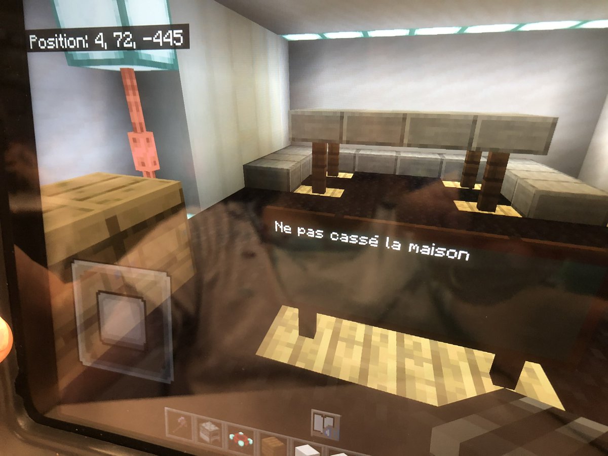 techmental's tweet image. S’s at AES creating Digital Citizenship books with their Minecraft virtual community! #goodcitizens #digitalleaders