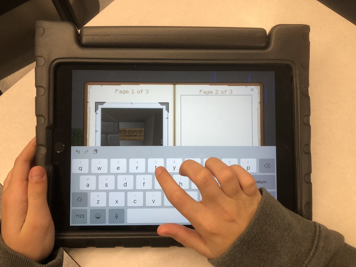 techmental's tweet image. S’s at AES creating Digital Citizenship books with their Minecraft virtual community! #goodcitizens #digitalleaders