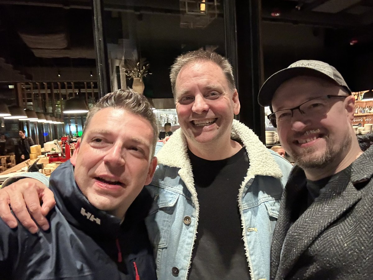 Kenny Lowe tweet media