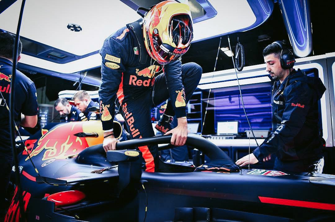 📍 Announcement 📍
ABU DHABI FP1 <a href="/redbullracing/">Oracle Red Bull Racing</a> 

Excited to be jumping in the <a href="/F1/">Formula 1</a> with Redbull for Abu Dhabi FP1! Big thanks to redbull for the opportunity! Let’s go have some fun ✌🏽