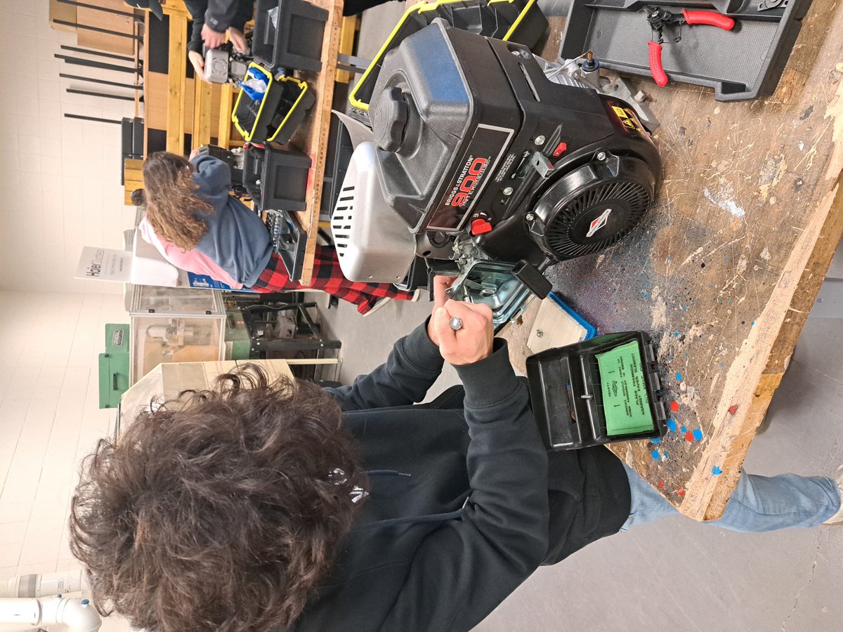 And we've started "Experiencing Engines" hands-on in Power &amp; Energy <a href="/WVHWarriors/">Waterford Valley High School</a>. Nice way to spend last period of a Friday... aka...the black hole of teaching.