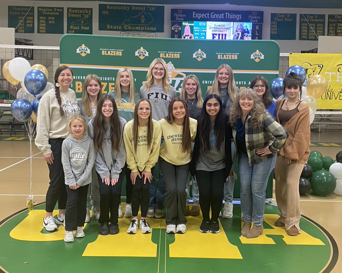 UHAVolleyball tweet media